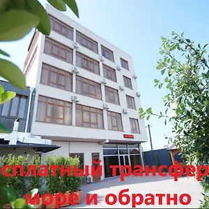 3* Hotel 725